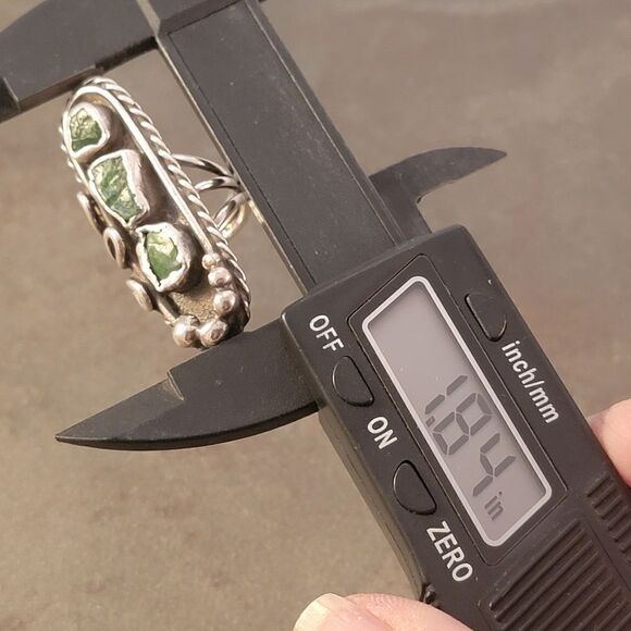 Old Pawn Navajo Organic Three Green Freeform Shaped Bezel Set Turquoise Ring B… - Picture 7 of 9